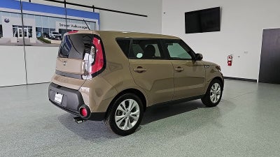 2015 Kia Soul +