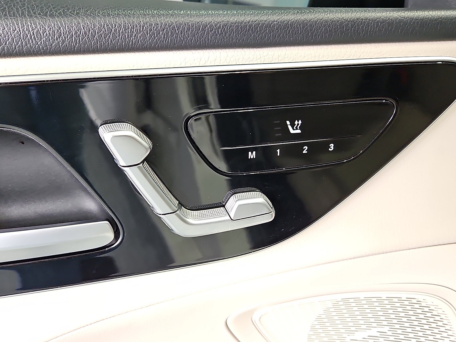 2025 Mercedes-Benz C 300 C 300 4MATIC®