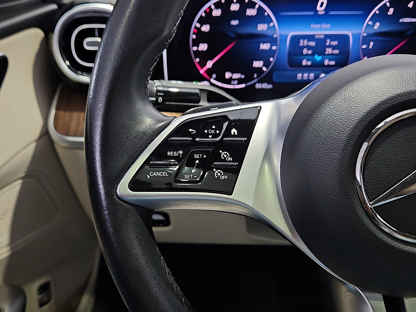 2025 Mercedes-Benz C 300 C 300 4MATIC®