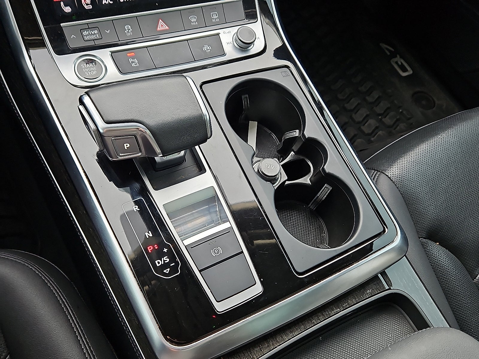 2023 Audi Q7 45 Premium Plus quattro