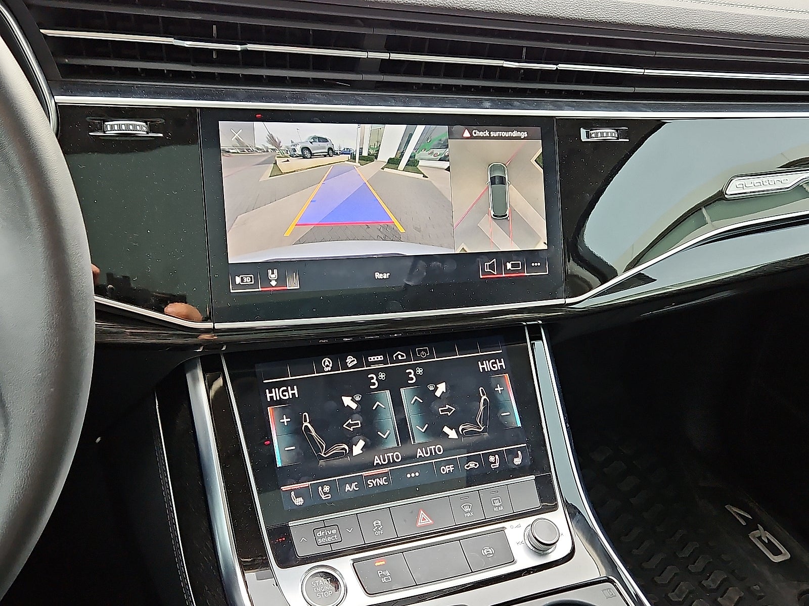 2023 Audi Q7 45 Premium Plus quattro