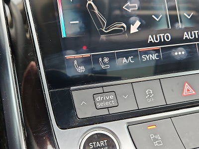 2023 Audi Q7 45 Premium Plus quattro