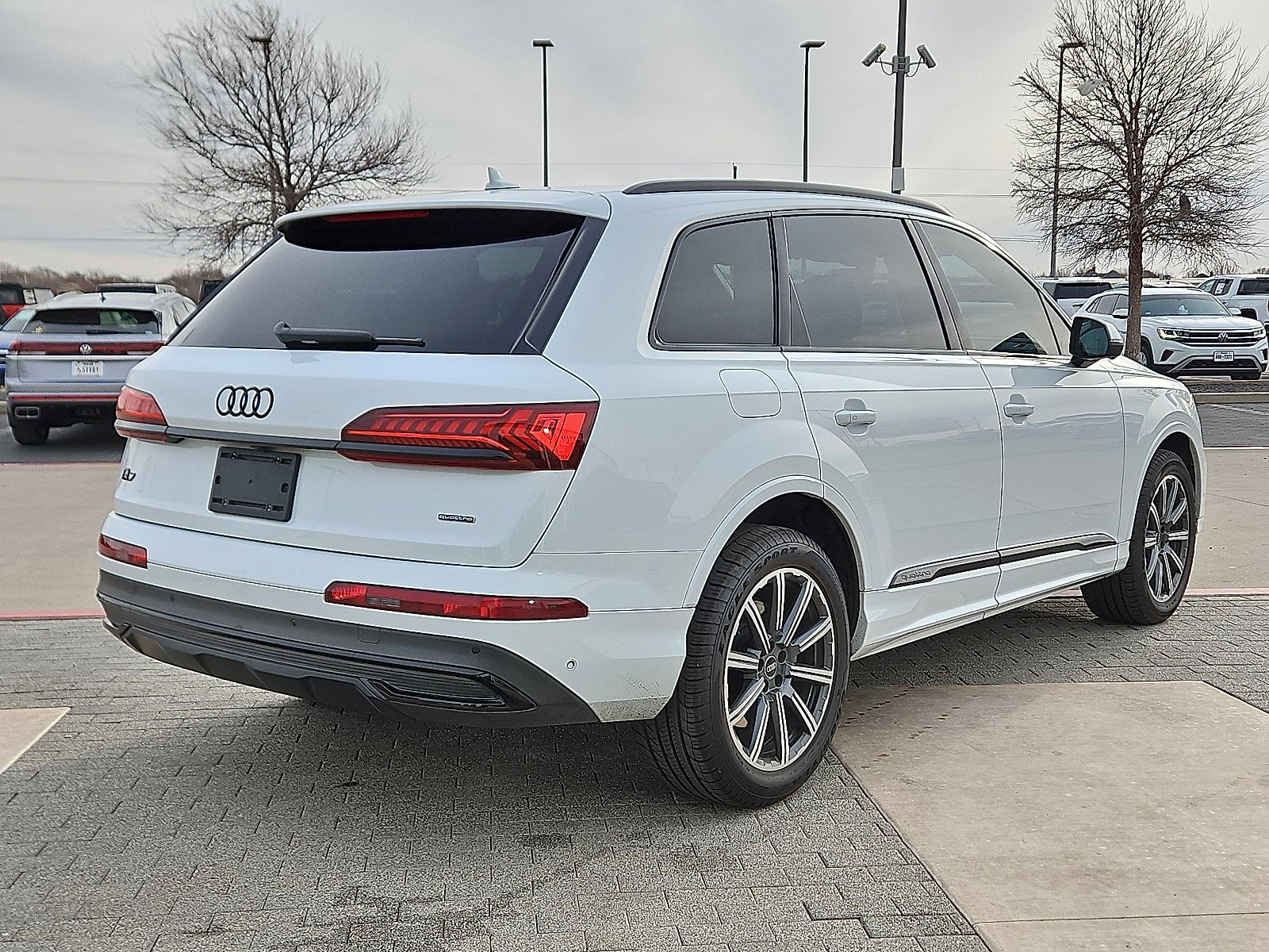 2023 Audi Q7 45 Premium Plus quattro