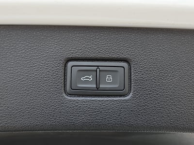 2023 Audi Q7 45 Premium Plus quattro