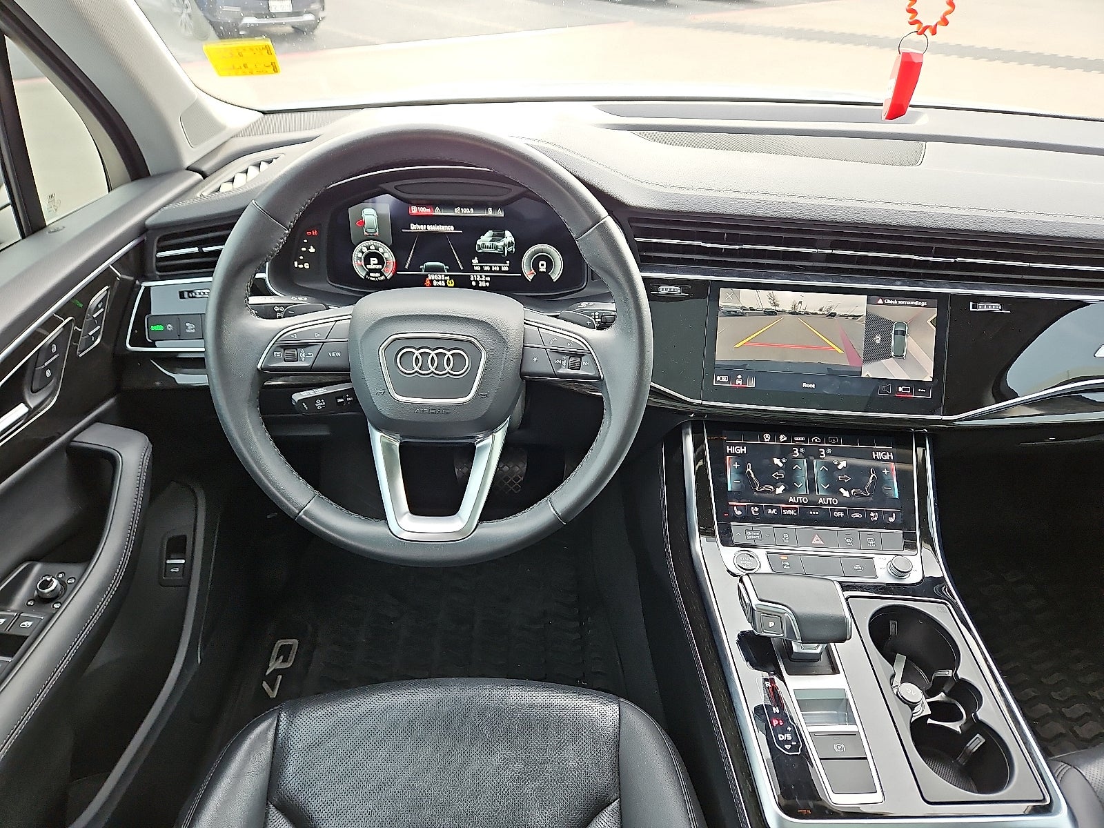 2023 Audi Q7 45 Premium Plus quattro
