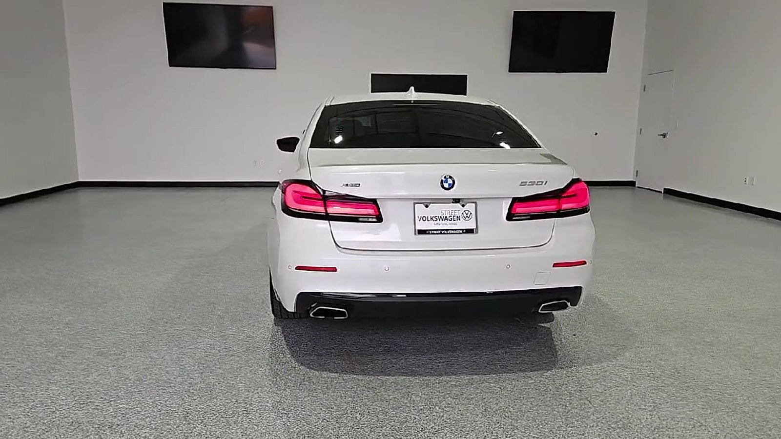 2023 BMW 530 i xDrive
