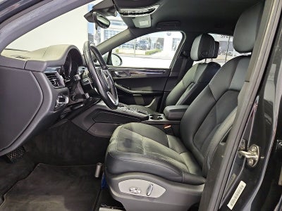 2018 Porsche Macan AWD