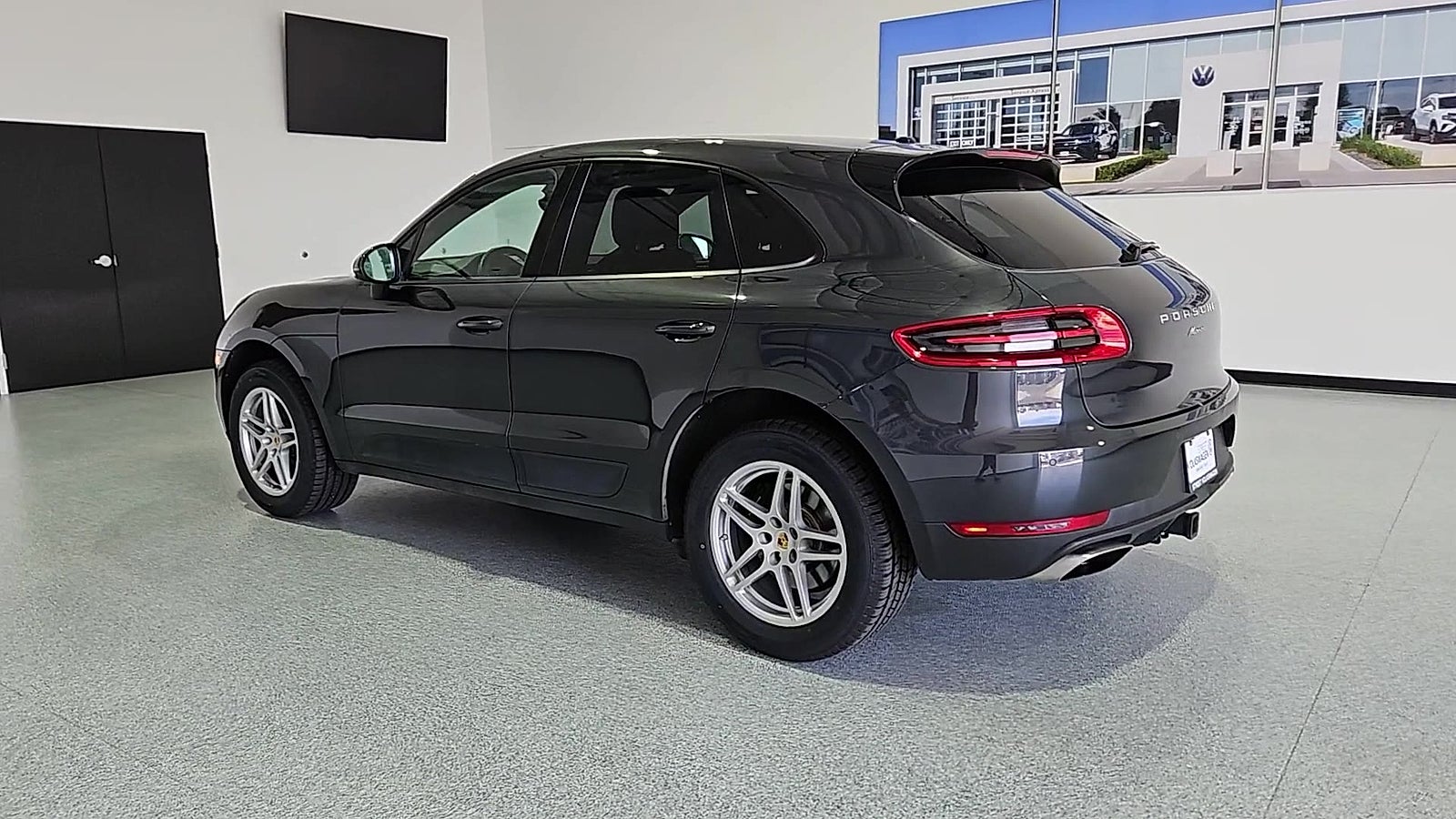 2018 Porsche Macan AWD