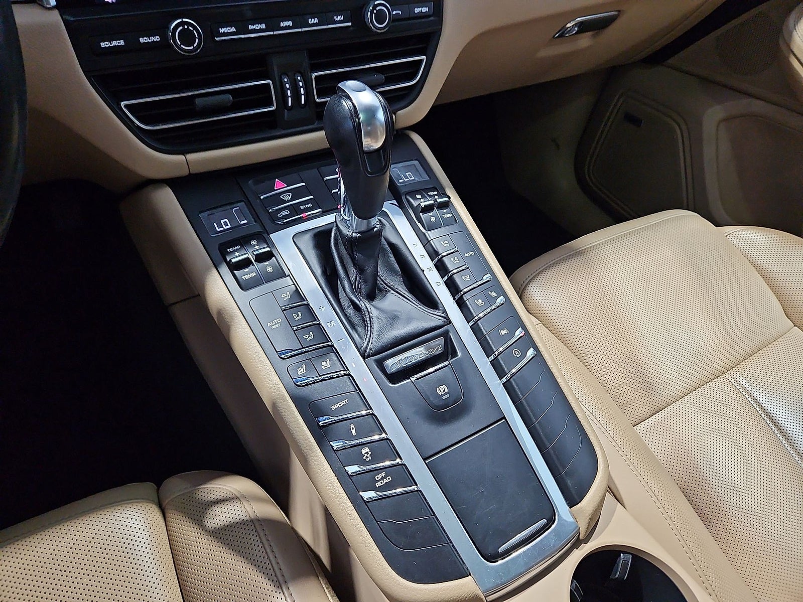 2019 Porsche Macan S