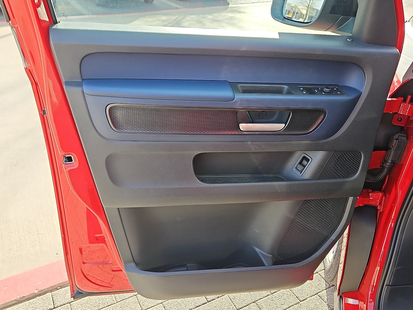 2025 Volkswagen ID. Buzz Pro S Plus