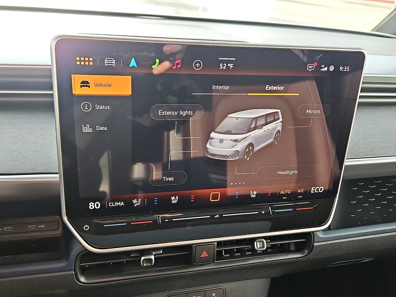 2025 Volkswagen ID. Buzz Pro S Plus