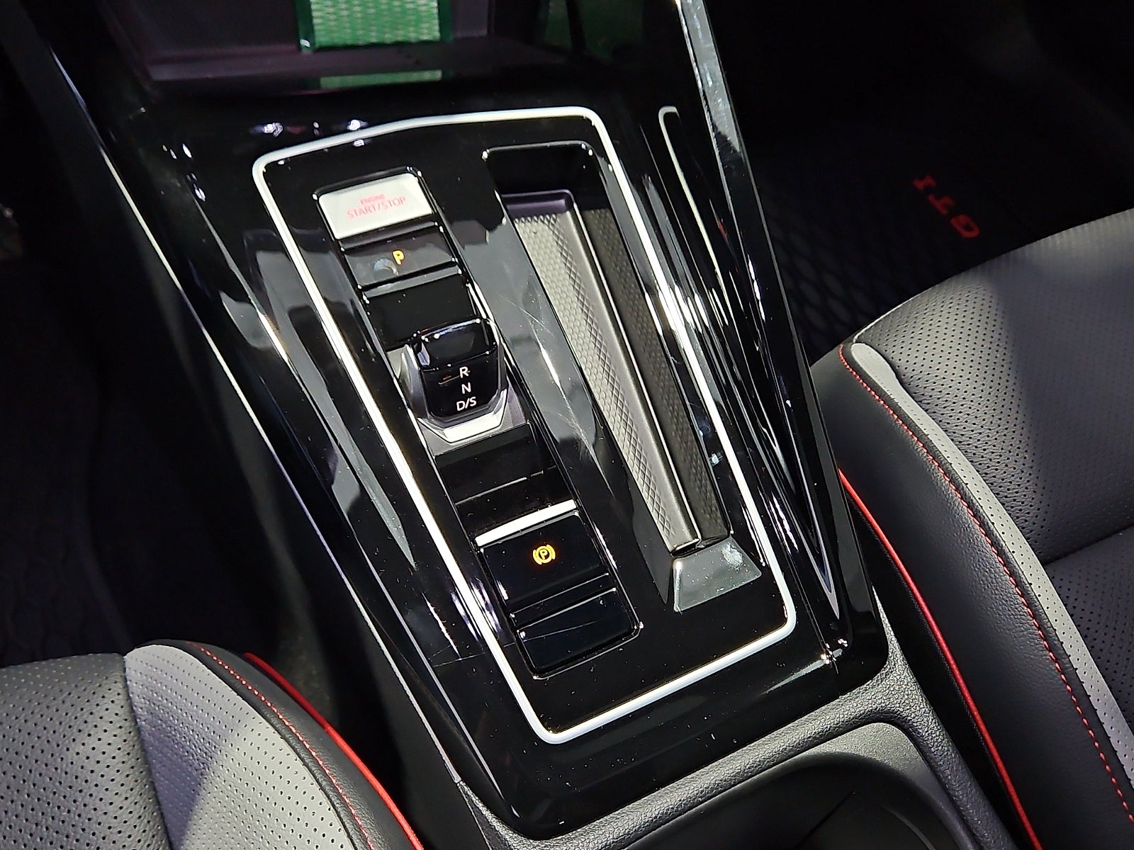2026 Volkswagen Golf GTI SE
