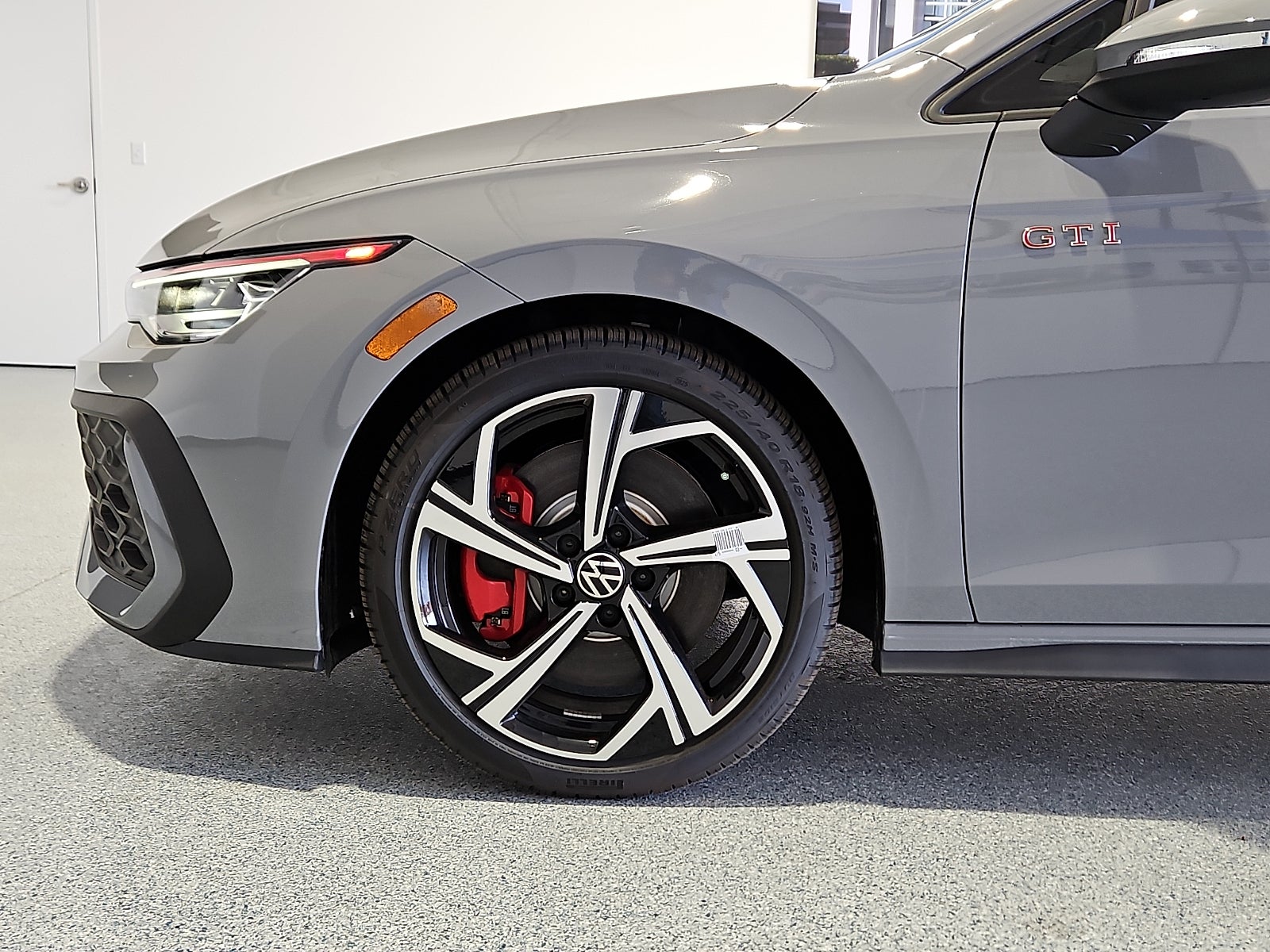 2026 Volkswagen Golf GTI SE