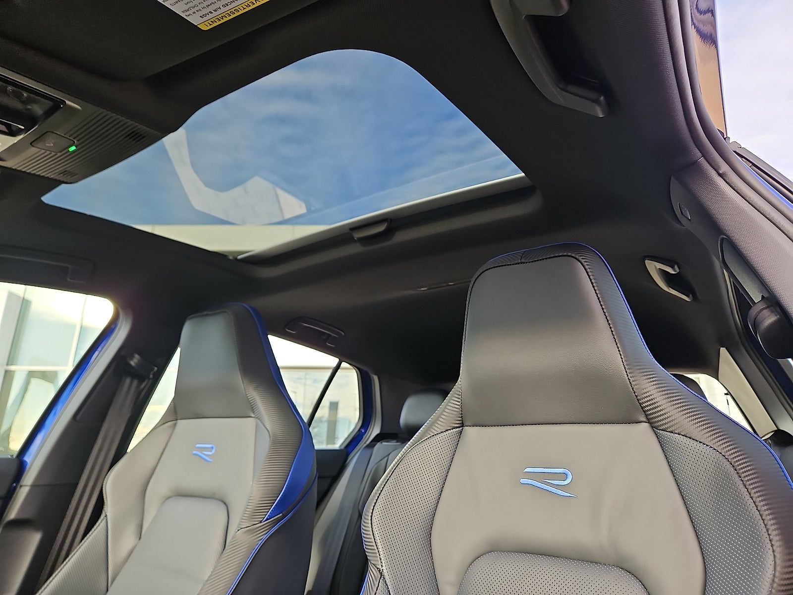 2024 Volkswagen Golf R 2.0T