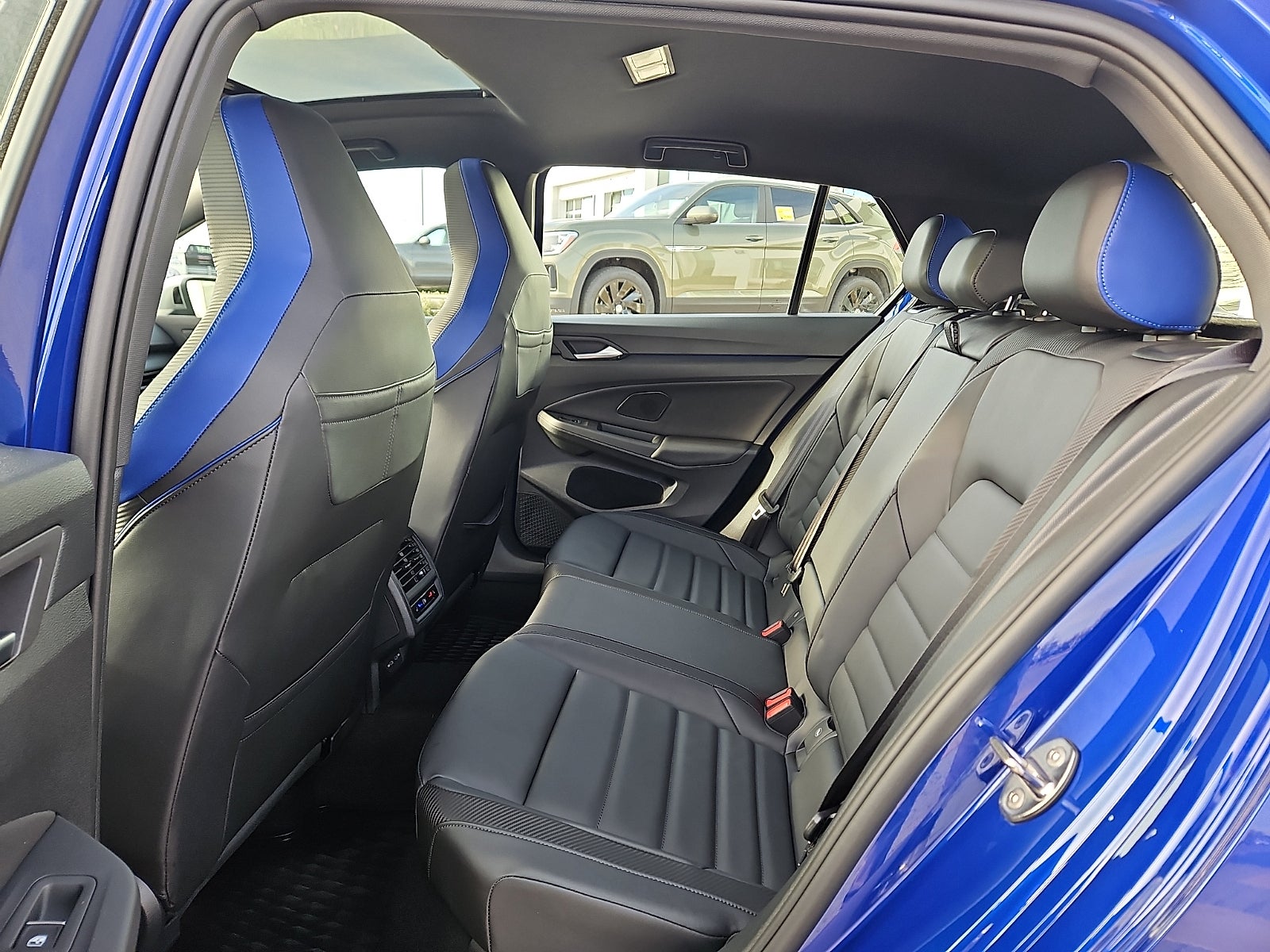 2024 Volkswagen Golf R 2.0T