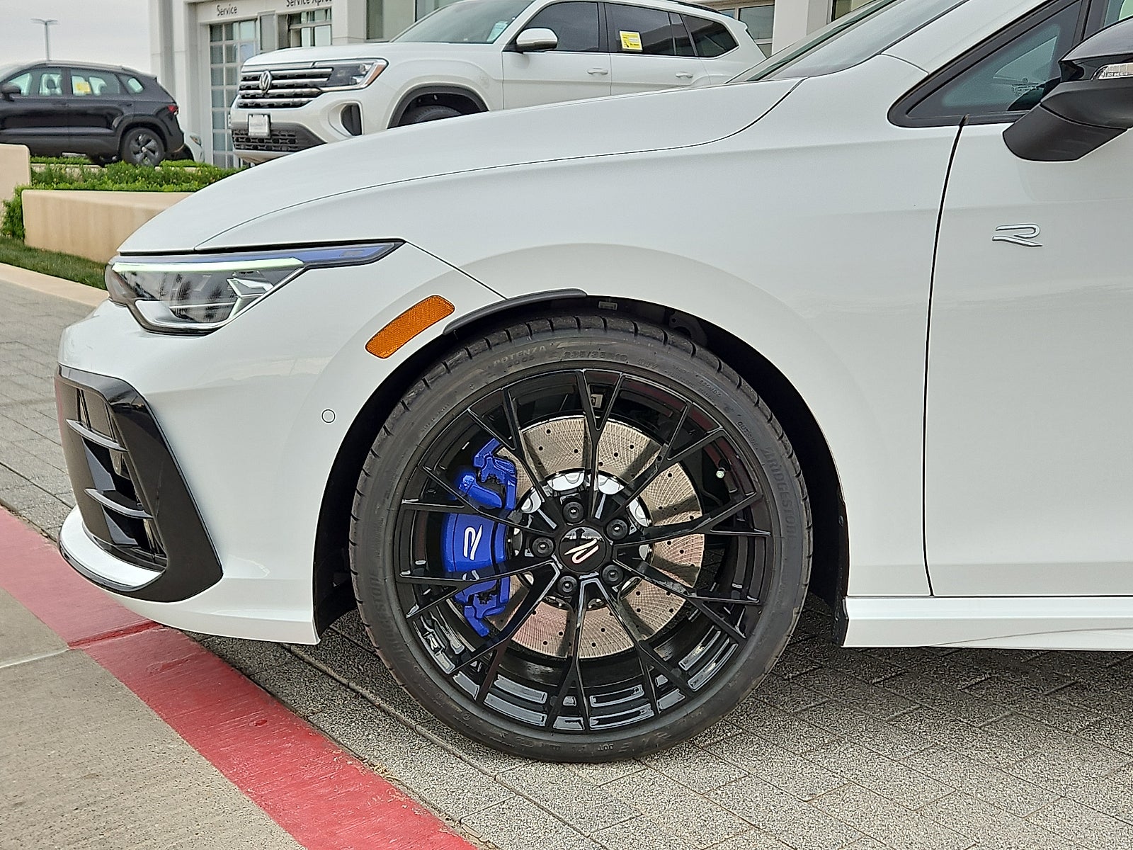 2026 Volkswagen Golf R 2.0T