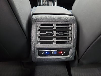 2026 Volkswagen Golf R 2.0T