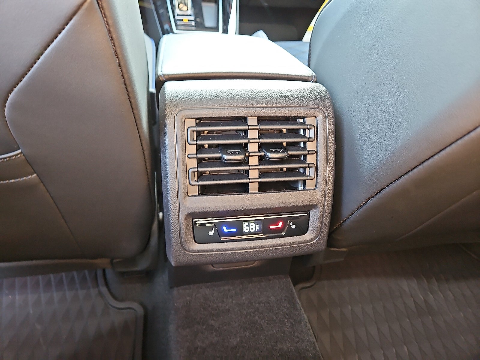 2026 Volkswagen Golf R 2.0T