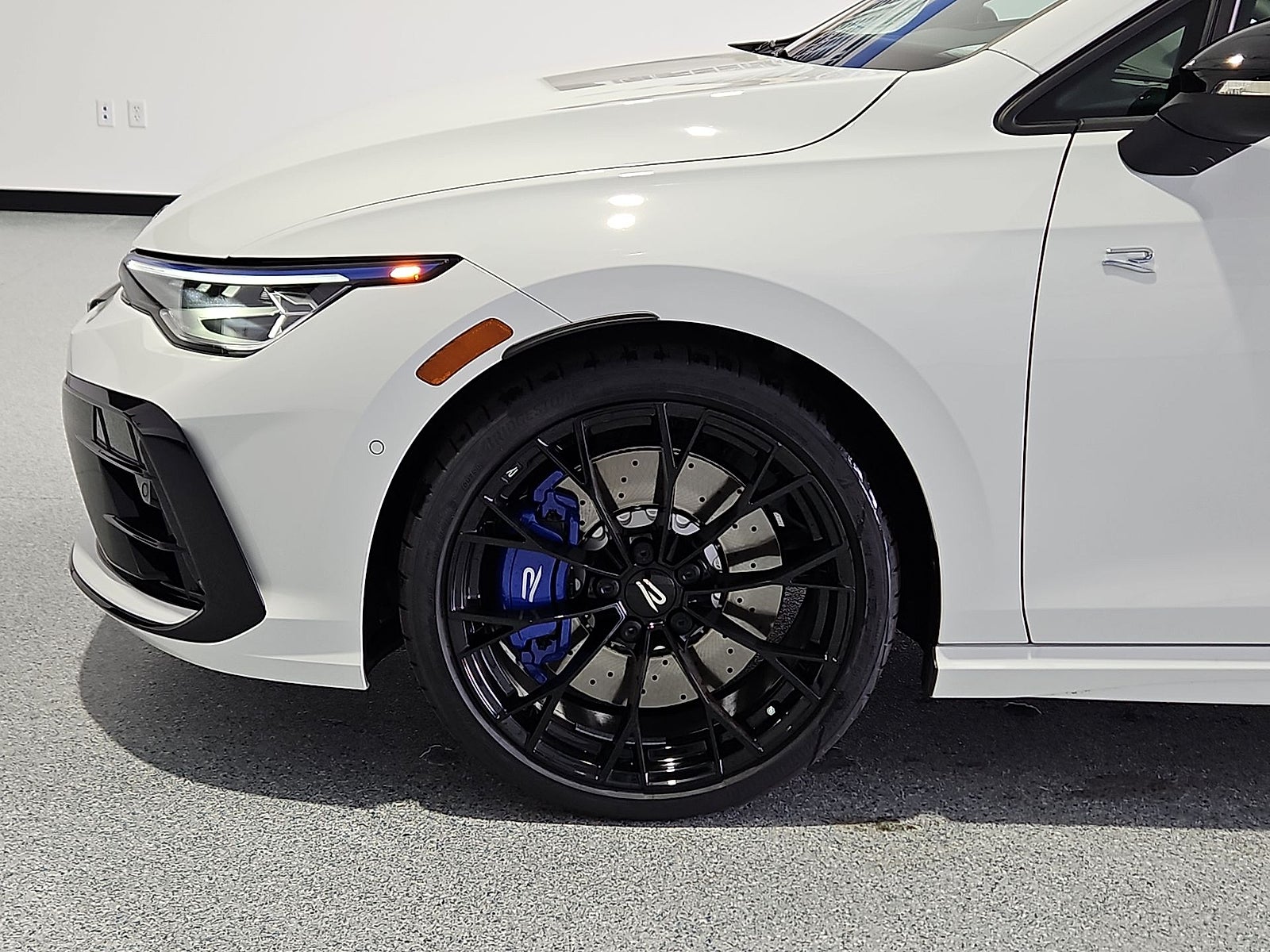 2026 Volkswagen Golf R 2.0T
