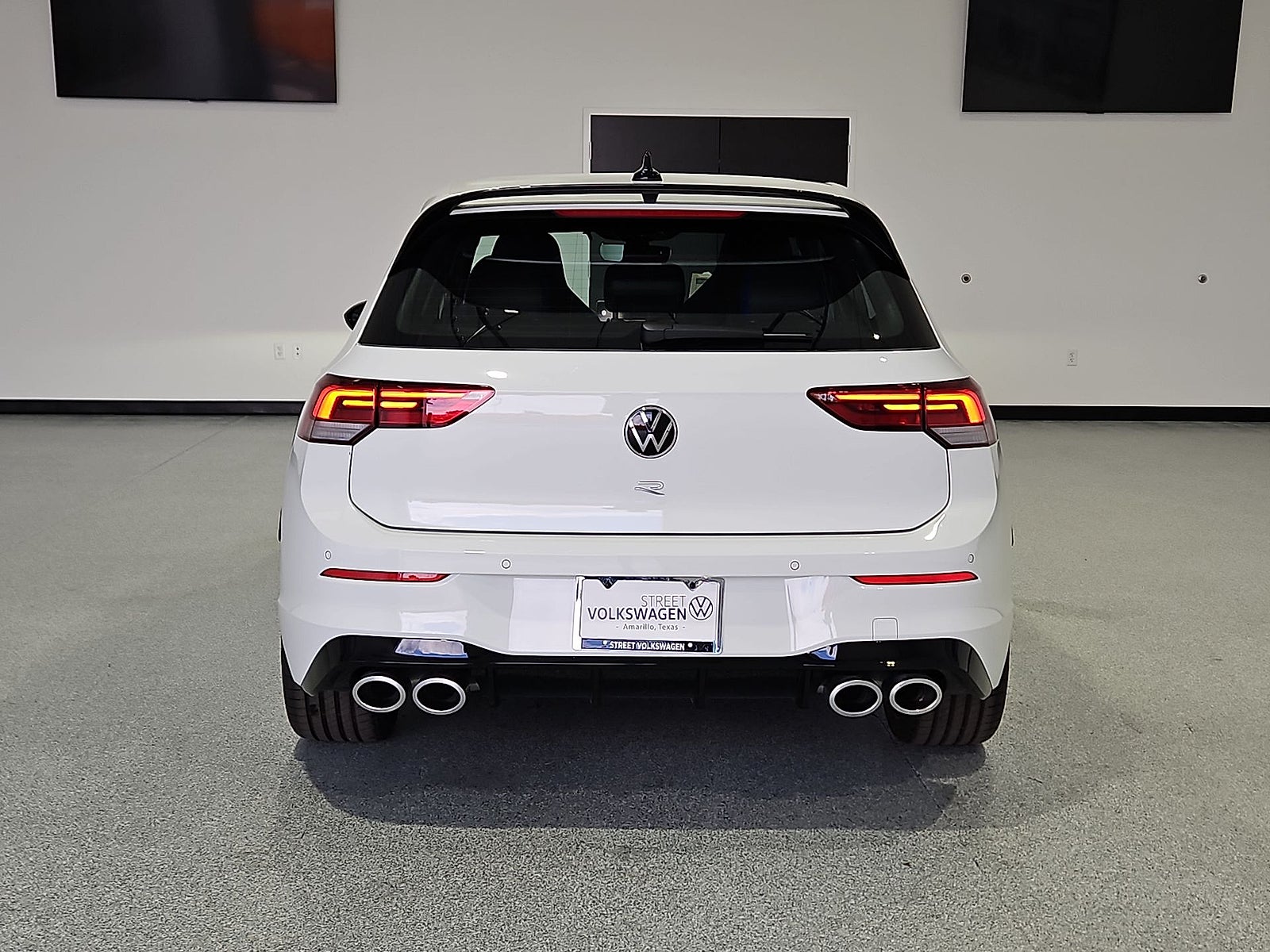 2026 Volkswagen Golf R 2.0T