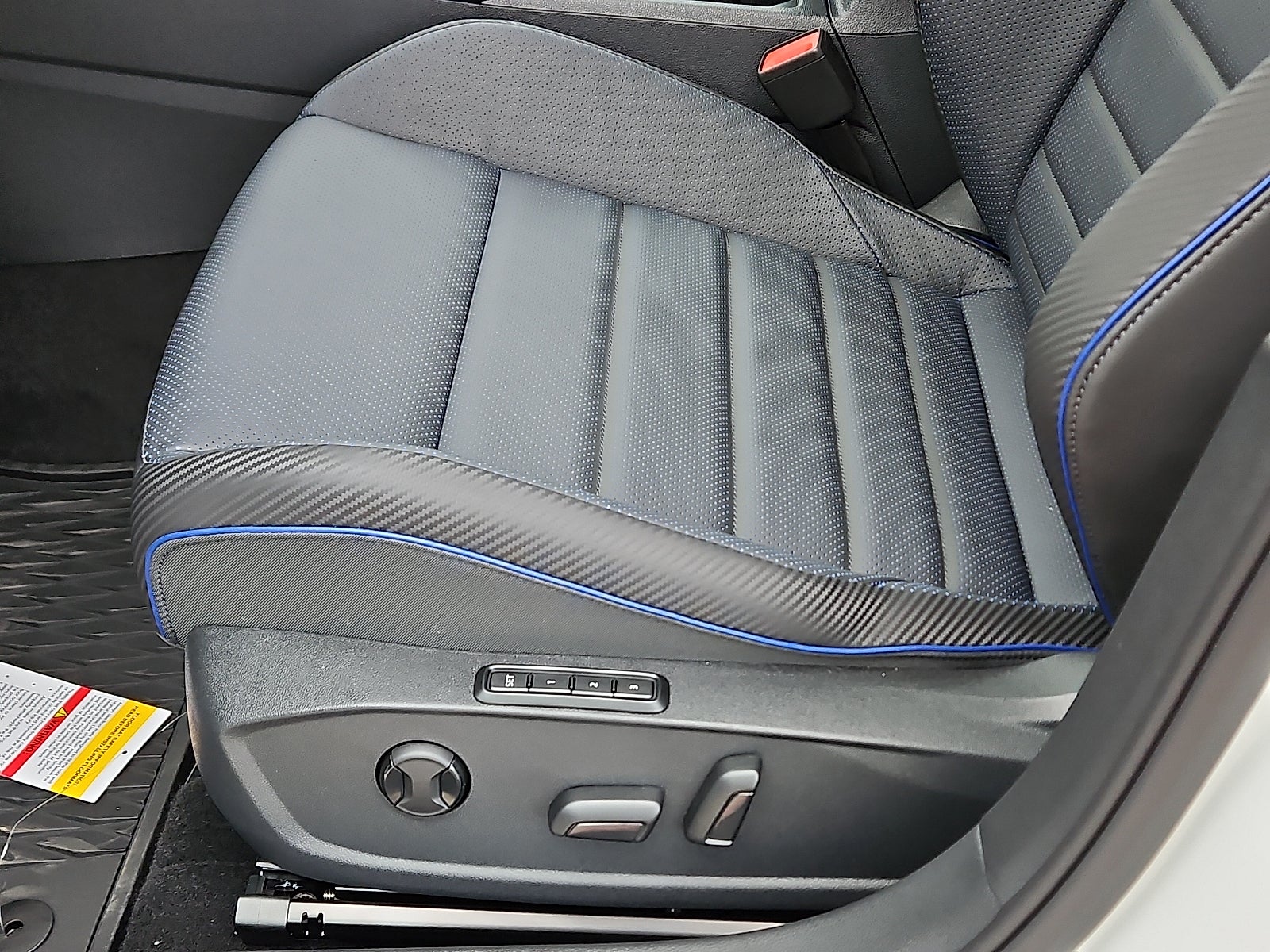 2026 Volkswagen Golf R 2.0T