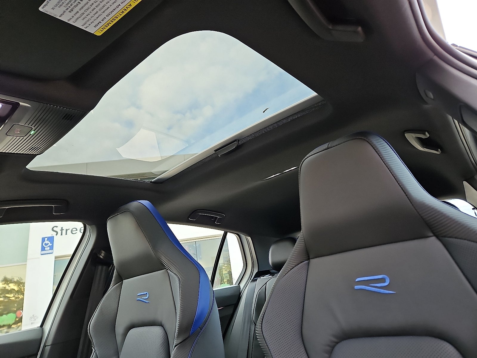 2026 Volkswagen Golf R 2.0T