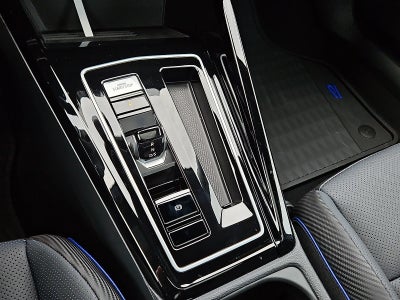 2026 Volkswagen Golf R 2.0T