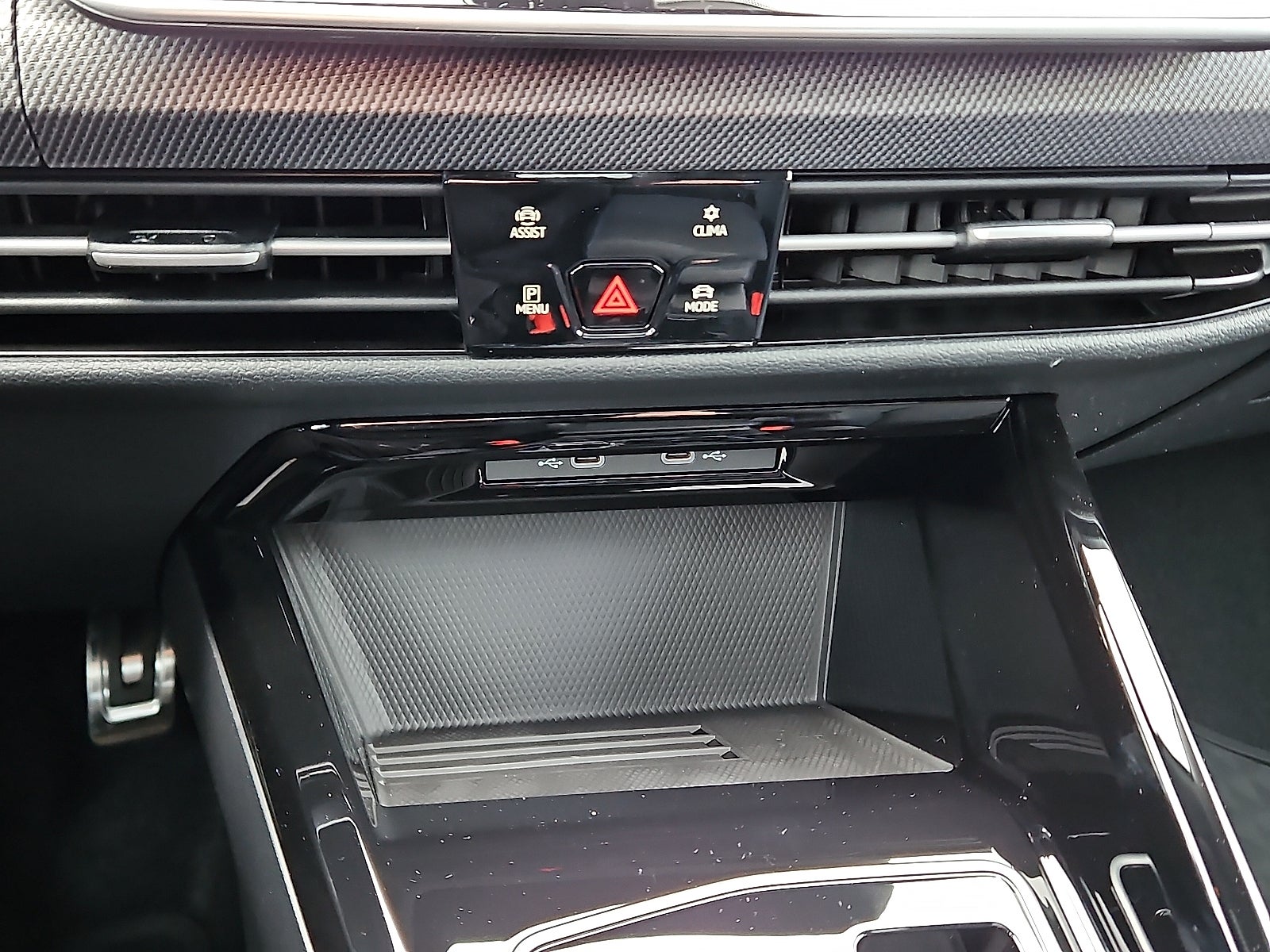 2026 Volkswagen Golf R 2.0T