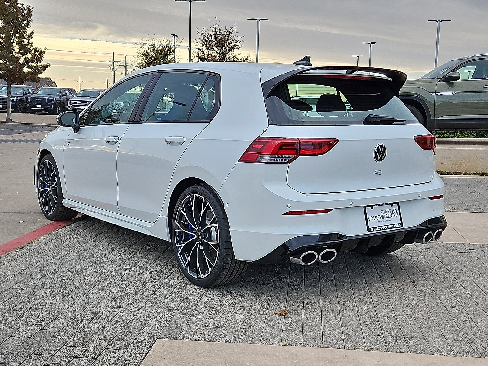2026 Volkswagen Golf R 2.0T