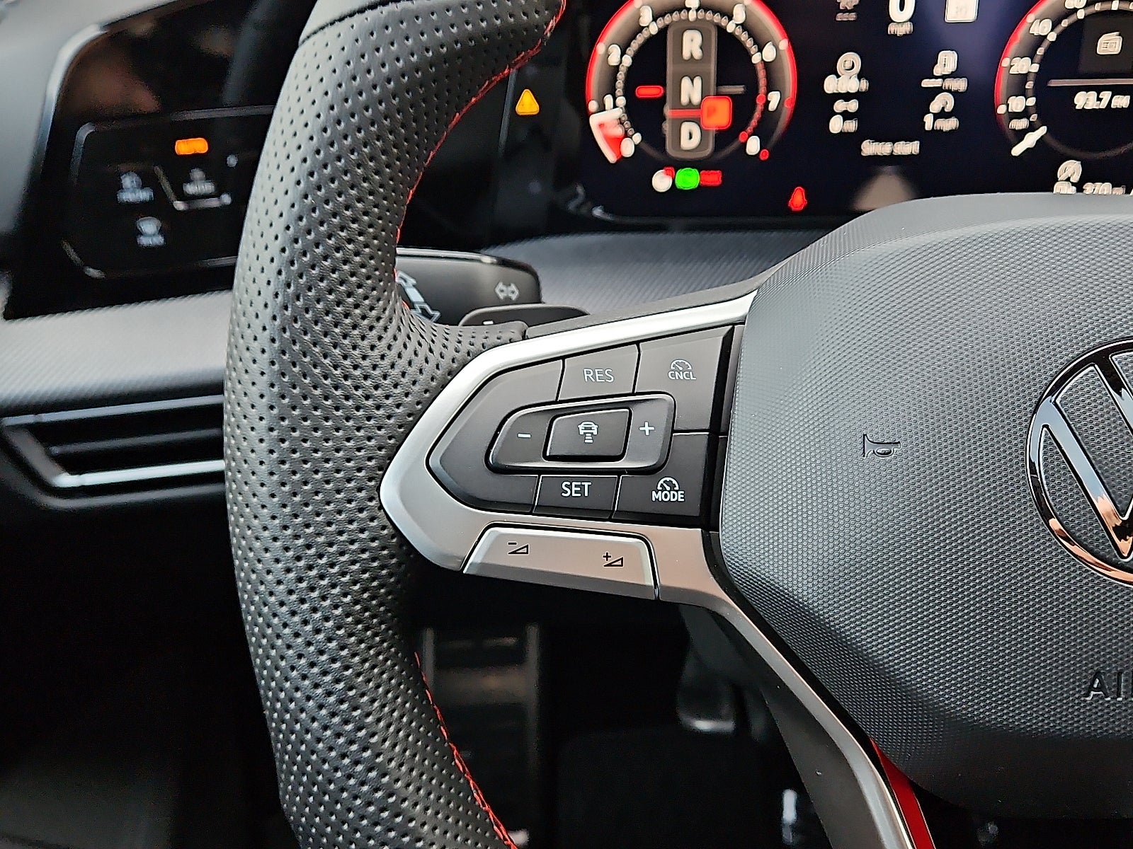 2026 Volkswagen Golf GTI 2.0T SE