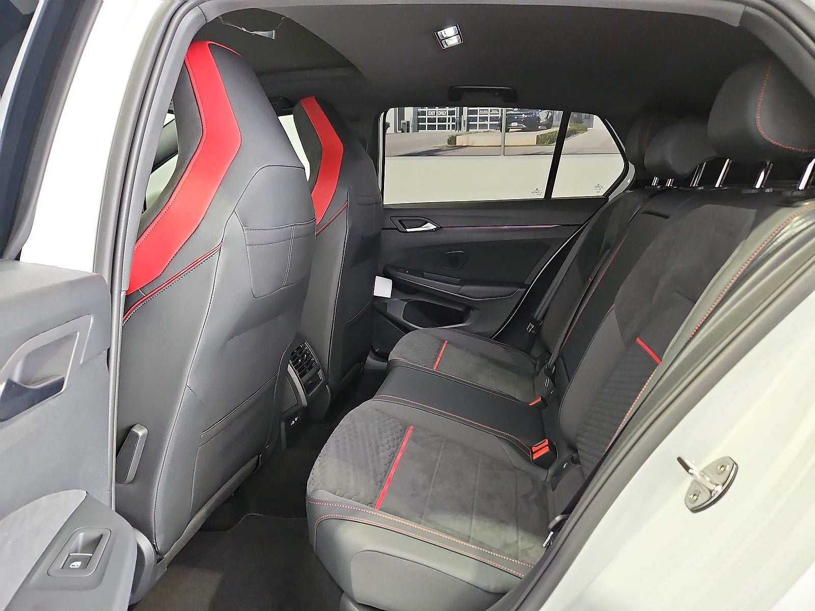 2026 Volkswagen Golf GTI SE