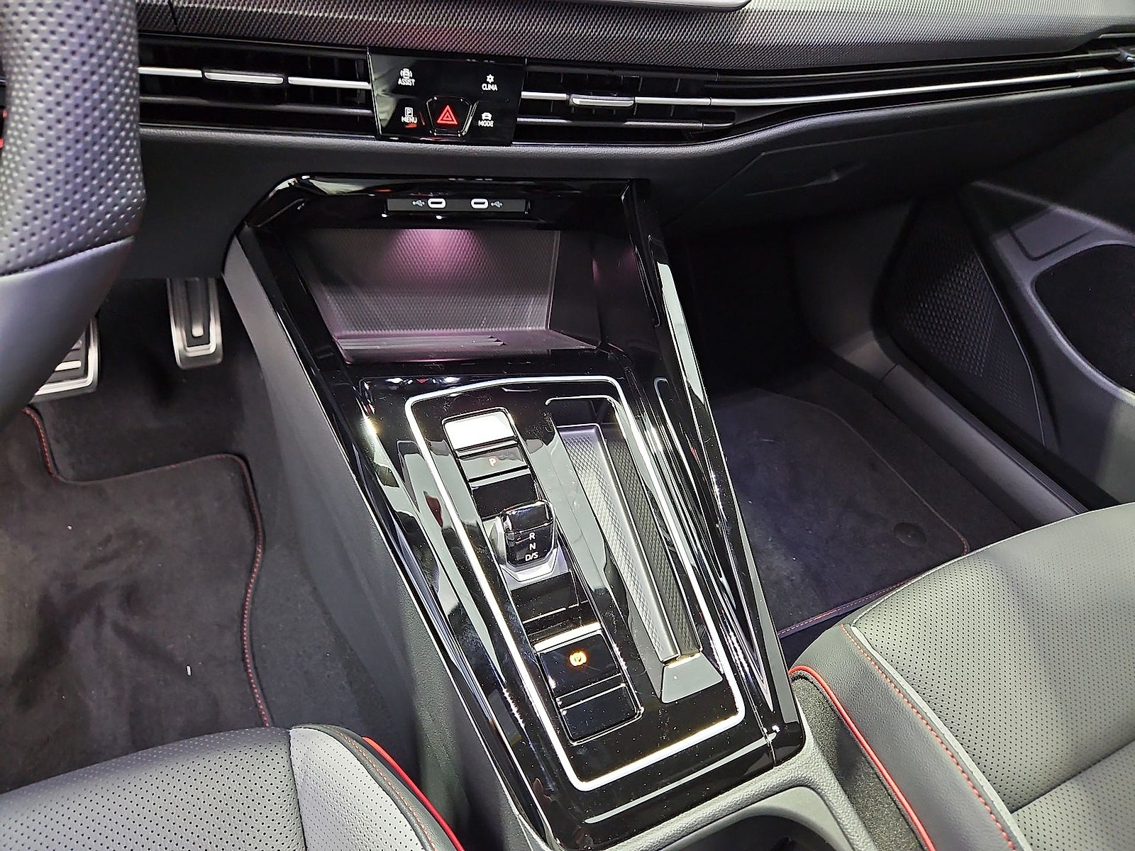 2026 Volkswagen Golf GTI Autobahn