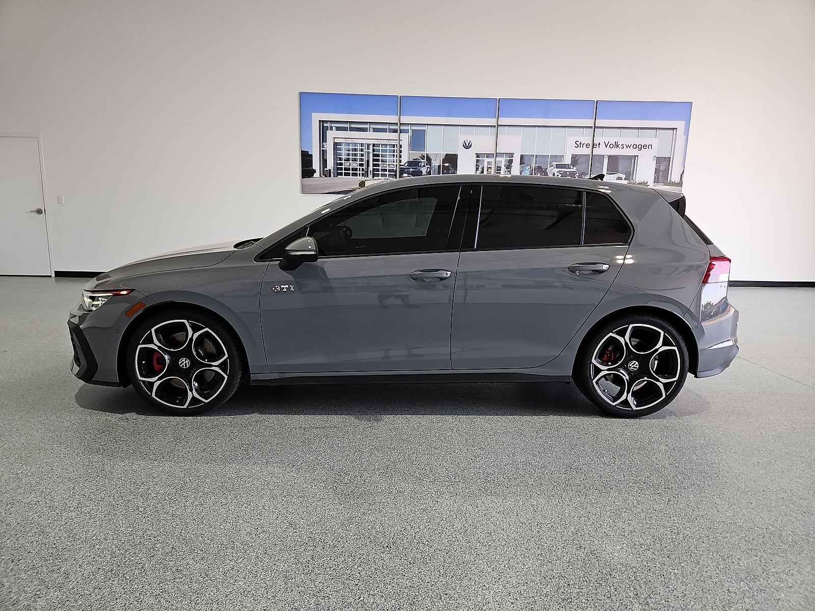 2026 Volkswagen Golf GTI Autobahn