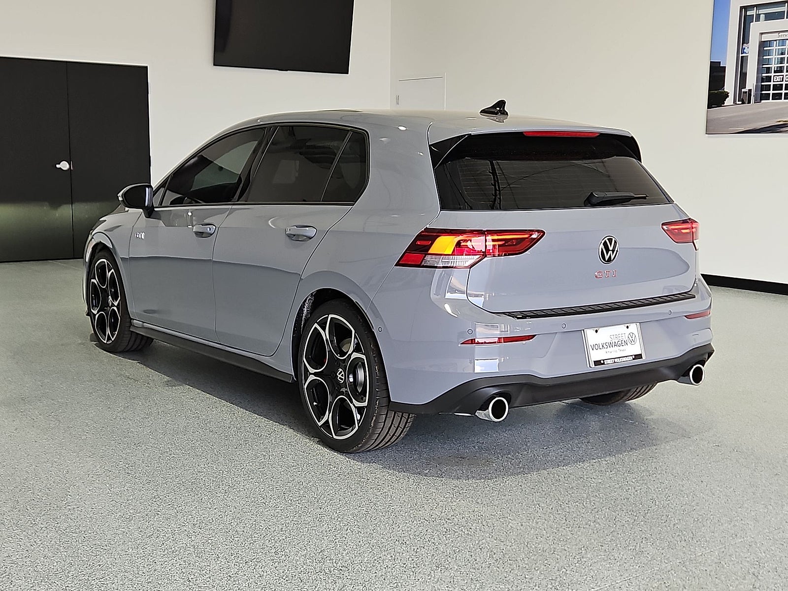 2026 Volkswagen Golf GTI Autobahn