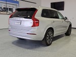 2022 Volvo XC90 T6 Momentum 7 Passenger